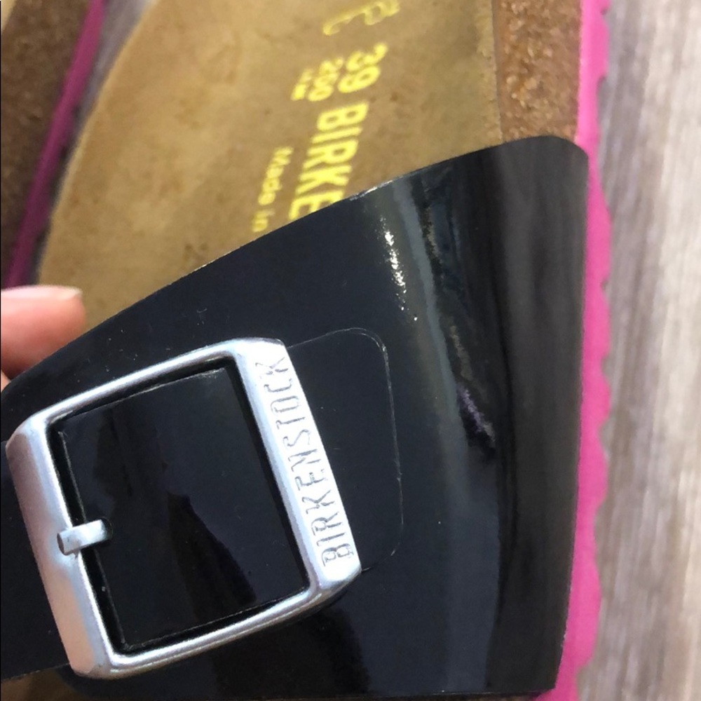 Birkenstock pink sole patent black sandals - Picture 5 of 7